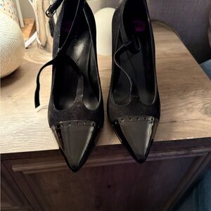 Tahari Black Patent Leather Heels